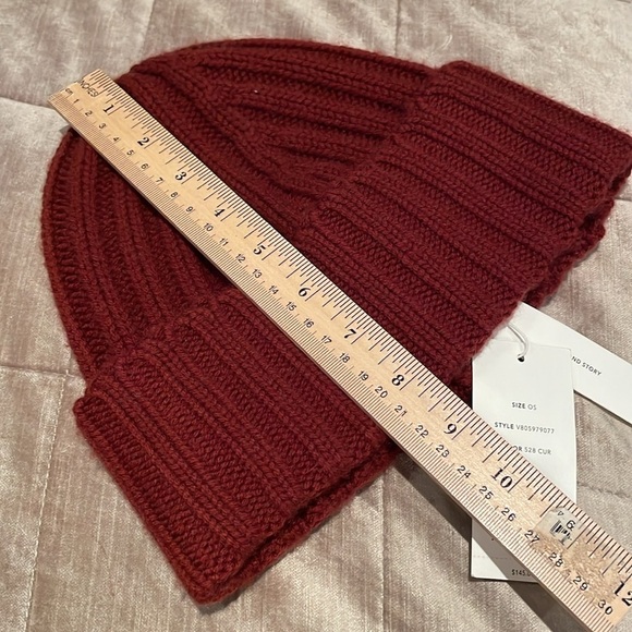 New! Vince Wool & Cashmere Knitted Winter Hat NWTS - Picture 7 of 10